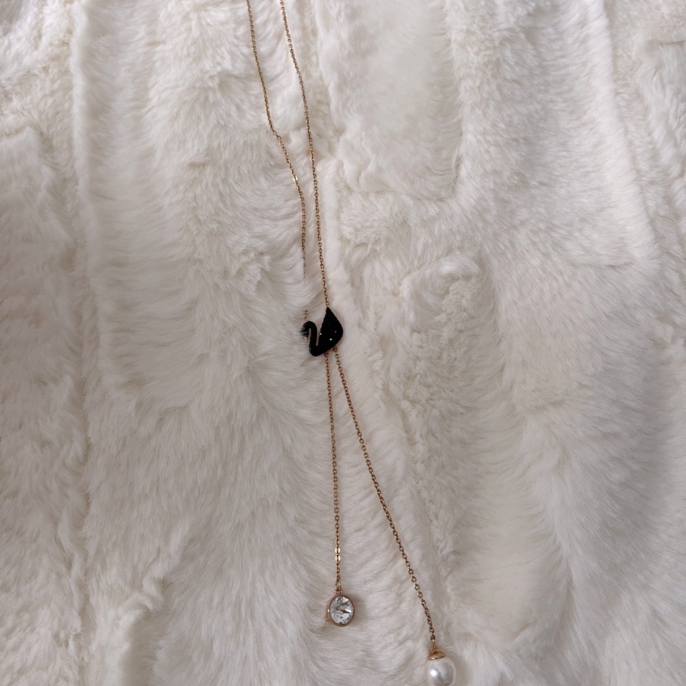 ❤️SOLD❤️Swarovski necklace